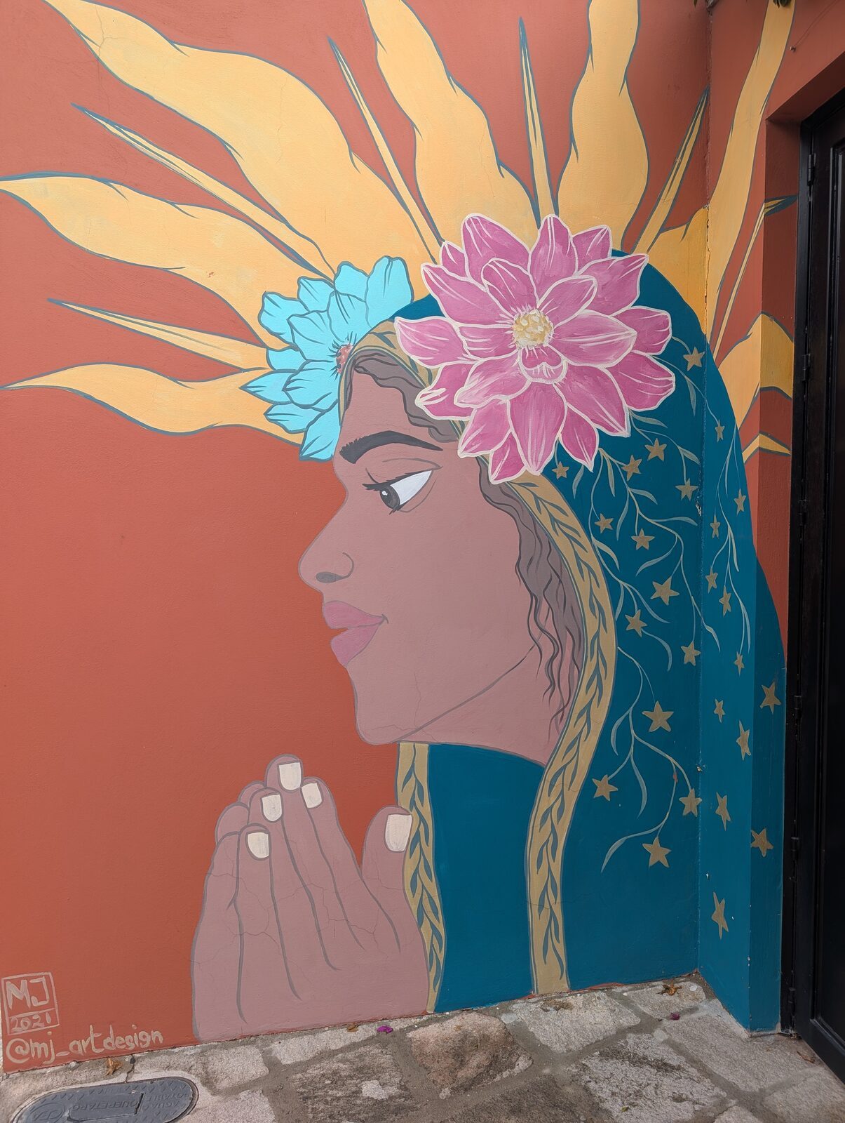 Praying woman with veil