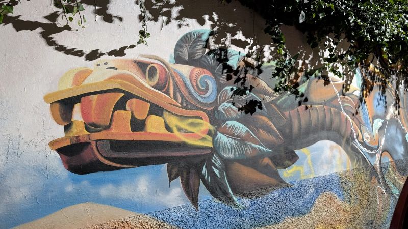 Quetzalcóatl head