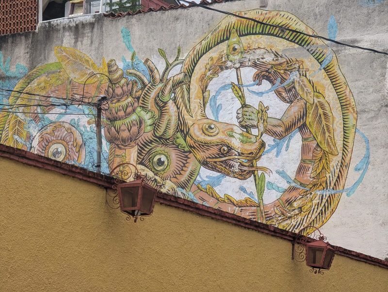 Chimeric eyes and serpent