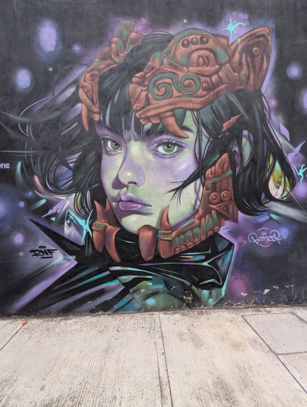 Jade-crowned woman