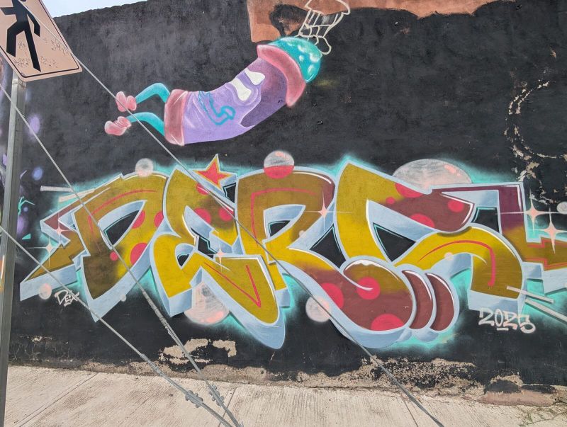 Gold wildstyle piece