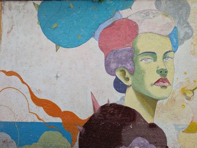 Mujer de rostro verde